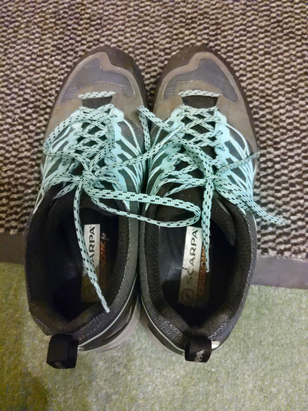 Picture 9 of 18