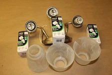 Everlighting INC. 3 Lite Vanity w/G131 1303-BN