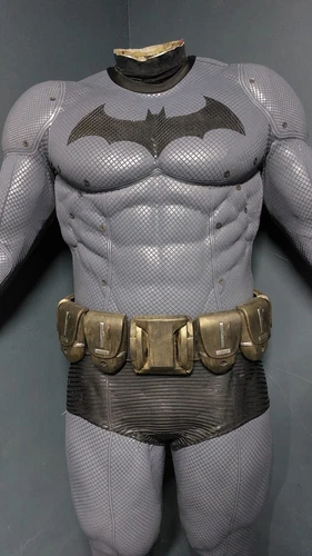 Batman Arkham City Cosplay Costume Suit + FREE SHIPPING AND CAPE!