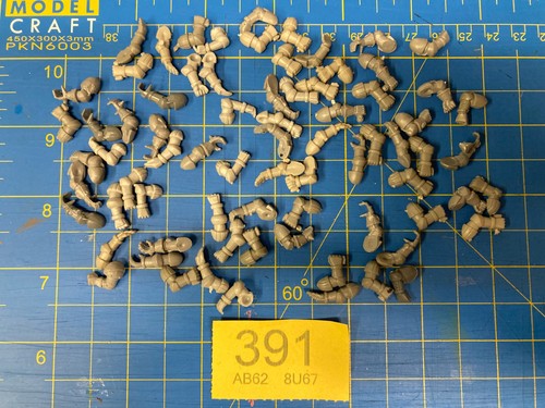 Collection of Early Warhammer 40k Space Marines Arms Citadel Miniatures