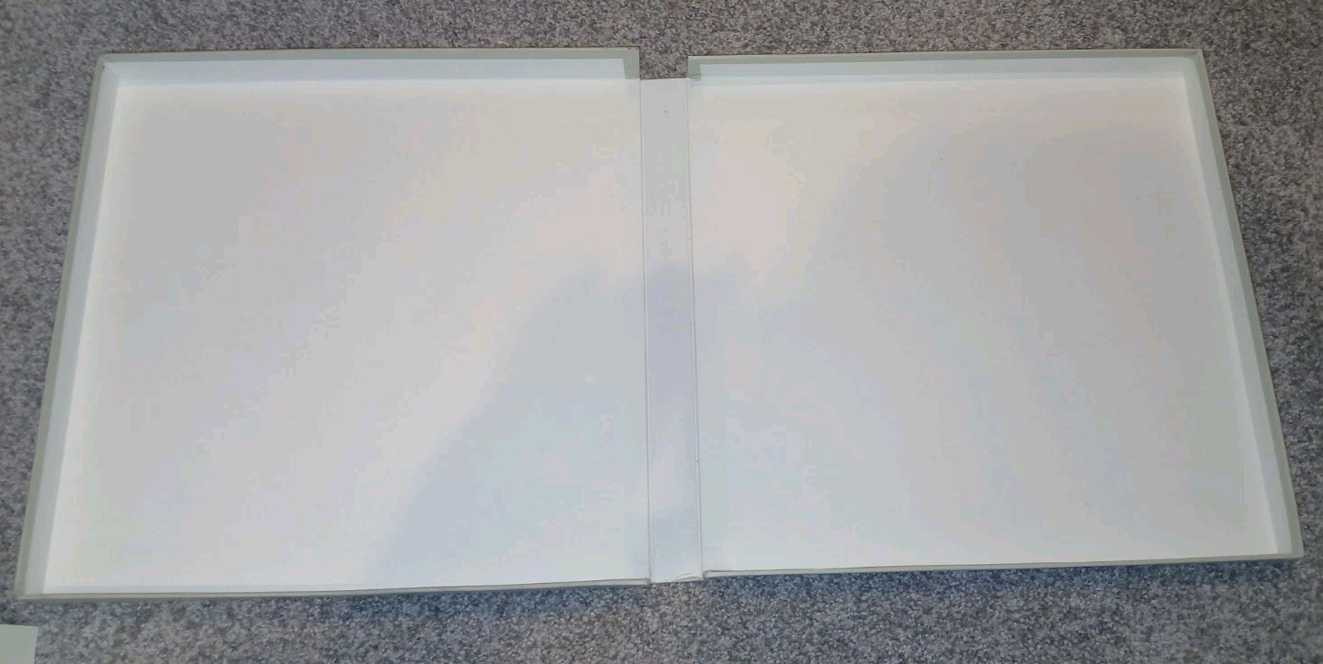 Picture 4 of 8