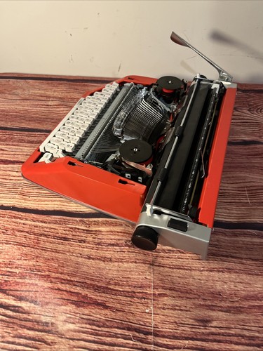 Royal Classic Manual Die Cast Typewriter 79119q Red Tested Works - Picture 11 of 14