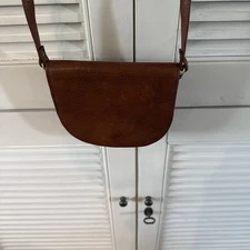 Italian Leather Small Cross Body Purse Camel Tan Fold Over Flap With Snap Clasp 