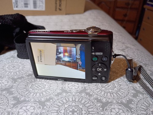 Nikon COOLPIX L22 12.0MP Compact Digital Camera TESTED WORKS With Travel Bag - Picture 3 of 11