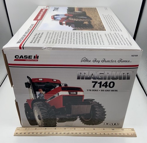 ERTL Tomy Case IH 7140 Magnum Tractor 2012 - 1/16 Scale Die-Cast Metal 16216A - Picture 4 of 16