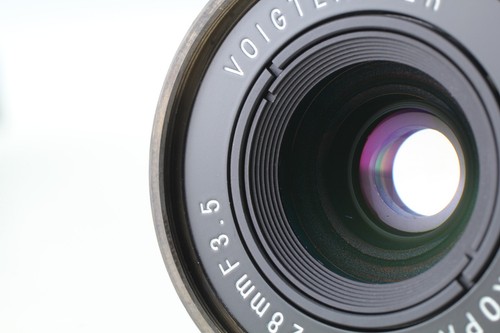 [MINT w/ Box] Voigtlander COLOR-SKOPAR 28mm F3.5 Black Lens L39 LTM From JAPAN - Picture 2 of 8