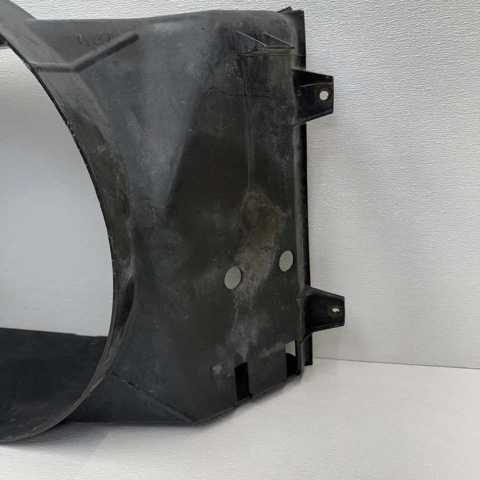 Dodge Ram 1500 1994-2002 5,9 motor radiador ventilador cubierta Mopar fabricante de equipos originales Foto 3 de 4