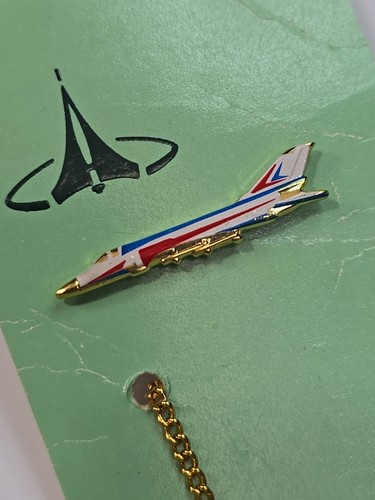 Shenyang Aircraft Corp. Forschungs- und Entwicklungszentrum Tie Tack Pin J-8 Finback - Bild 2 von 5