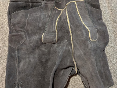 Bergfreun Lederhosen 35 Vintage German Suede Leather Shorts Octoberfest - Picture 5 of 10