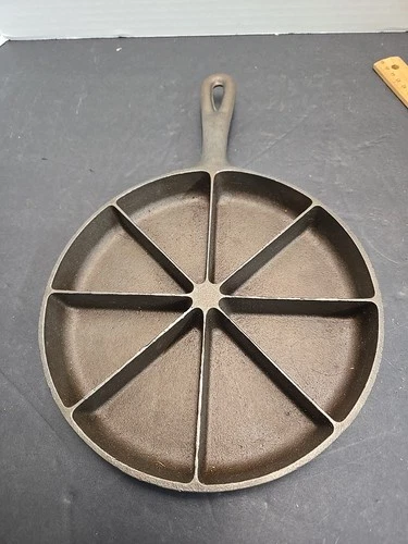 Vintage BSR Cast Iron Cornbread Skillet 8 Wedge Pan Cookware PAT. PENDING