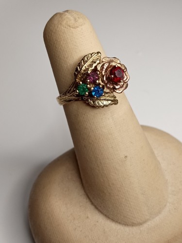 3 Heart and Rose Themed Gold Tone Rhinestone Rings Size 5.75, 6 & 7.25 - Picture 3 of 12