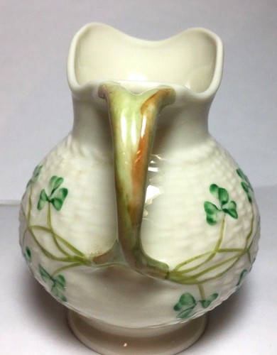 Crema de café tejida con cesta Shamrock Beleek - Imagen 4 de 5