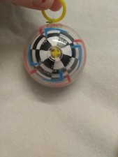 2003 YoYo Ball Big Time Toy red and blue with yellow string yo yo