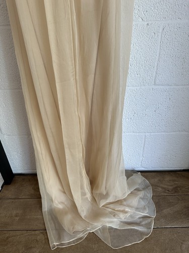 NWT AMSALE 100% Silk Chiffon Formal Gown SIZE 6 Nude Vanilla Bridesmaid Prom - Picture 4 of 14