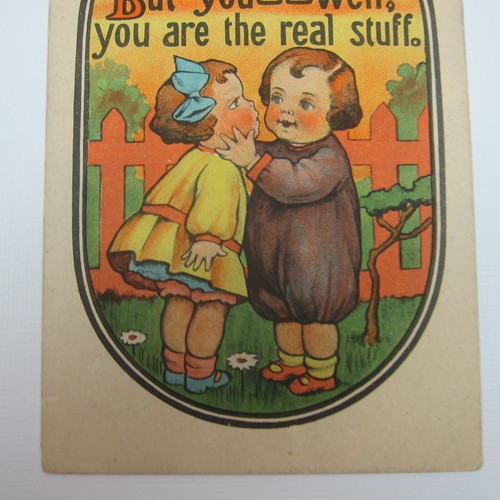 Postcard Boy & Good Girl Yellow Dress Kiss By Fence Daisy Flowers Antique 1917 - Imagen 9 de 12