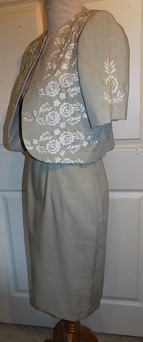 Vintage 80s Leslie Fay Tan Dress Matching Embroidered Jacket Size 6 - Picture 3 of 9