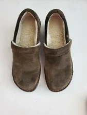 B.O.C. Suede Leather Clog Women's 7 Fleece Lined Greenish Brown 