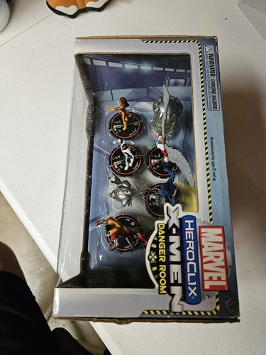 Marvel HeroClix X-Men - Danger Room WizKids Game Characters! New 2006! READ. - Picture 3 of 8