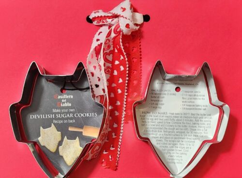 (H2.13) Set of 2 DEVIL COOKIE CUTTERS. NEW - Picture 4 of 6