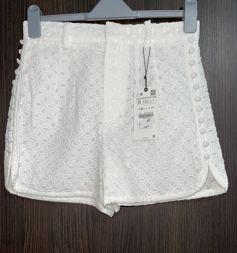ZARA WHITE CUTWORK EMBROIDERY HIGH WAISTED COTTON BERMUDA SHORTS SIZE S BNWT - Picture 2 of 8