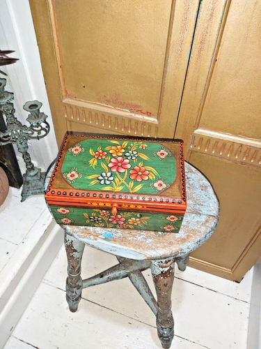 CAJA/BARATIJA/JOYERÍA DE MADERA FLORAL PINTADA A MANO INDIA - Imagen 12 de 12