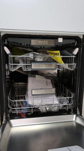 NIB Gaggeanu 200 Series DF250761 24" AquaStop Fully Integrated Dishwasher - Picture 3 of 3