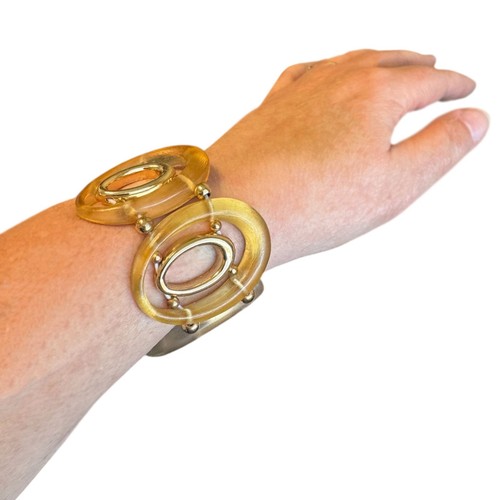 Vintage Amber/Grey Lucite Stretch Bracelet Gold Tone Elements S/M Boho 80s - Picture 2 of 4