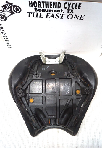 07 Kawasaki Vulcan Classic VN2000 Front Seat Pan Base Saddle 53066-0074 ST1510 - Picture 10 of 15