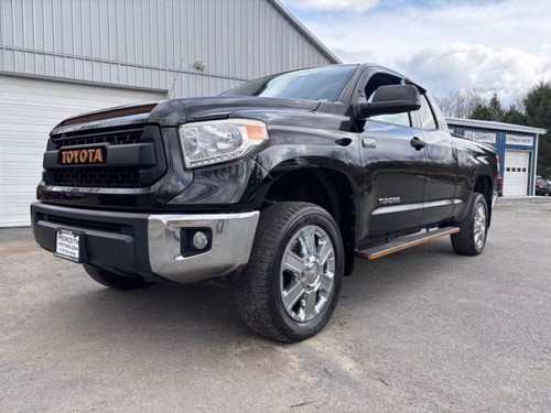 2015 Toyota Tundra SR5