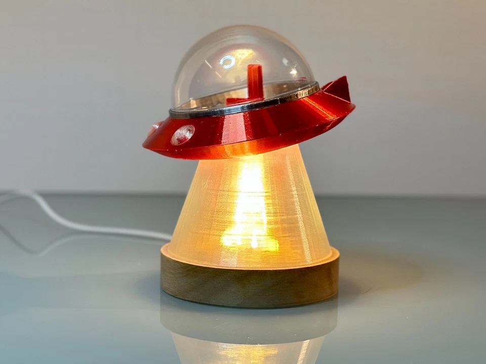 Lámpara nave espacial Calvin and Hobbes Spaceman Spiff - ¡Envío gratuito! Foto 4 de 4