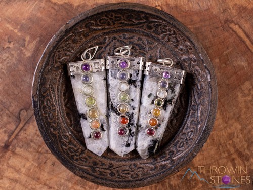 CHAKRA y Arco Iris PIEDRA LUNAR Colgante Punta Cristal, Joyería, Piedras, E1919 - Imagen 5 de 10