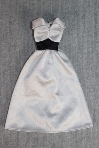 BARBIE MATTEL Doll Best Buy Vintage Fashion 1980s White Evening Gown & Extras - Bild 6 von 19