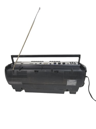 Vintage Realistic AM/FM Stereo Cassette Recorder Boombox SCR-39 14-757 - Picture 10 of 14