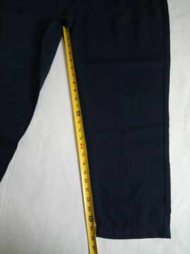 Time and Tru Women's Denim Dark Blue Pants High Rise Jeans Relaxed Sz 16 NWT - Picture 3 of 8