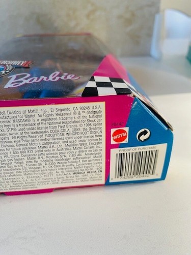 1998 Mattel Barbie Collector Edition 50th Anniversary NASCAR - Mattel 20442 NIB - Picture 4 of 4
