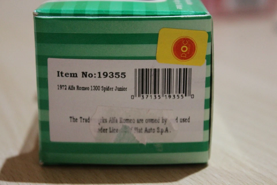 MODEL POWER 19355   - 1972 ALFA ROMEO 1300 SPIDER JUNIOR -  SCALA 1/87  - Immagine 2 di 4