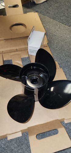 14x17 Boat Propeller For Mercury Engine 90ct-400HP 4 3/4" Gearcase 4 Blades RH - Picture 1 of 8