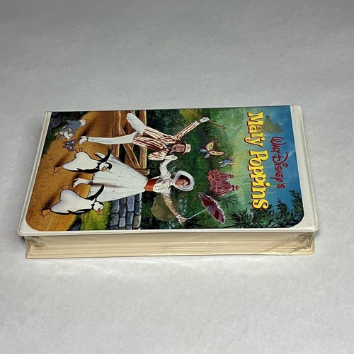 Walt Disney’s Mary Poppins Disney VHS Clamshell Brand New Factory Sealed - Picture 4 of 6