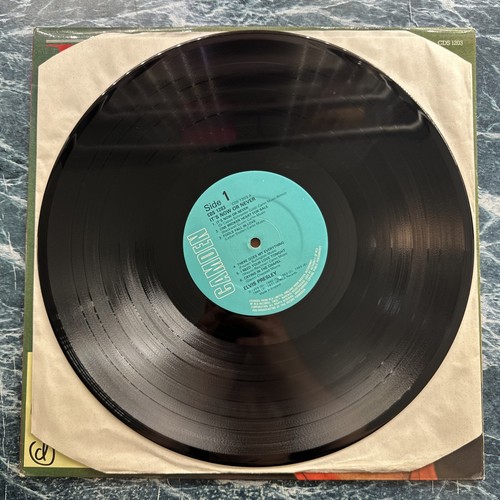 Elvis Presley - It's Now Or Never 12” Vinyl Record VG+ - Picture 5 of 6