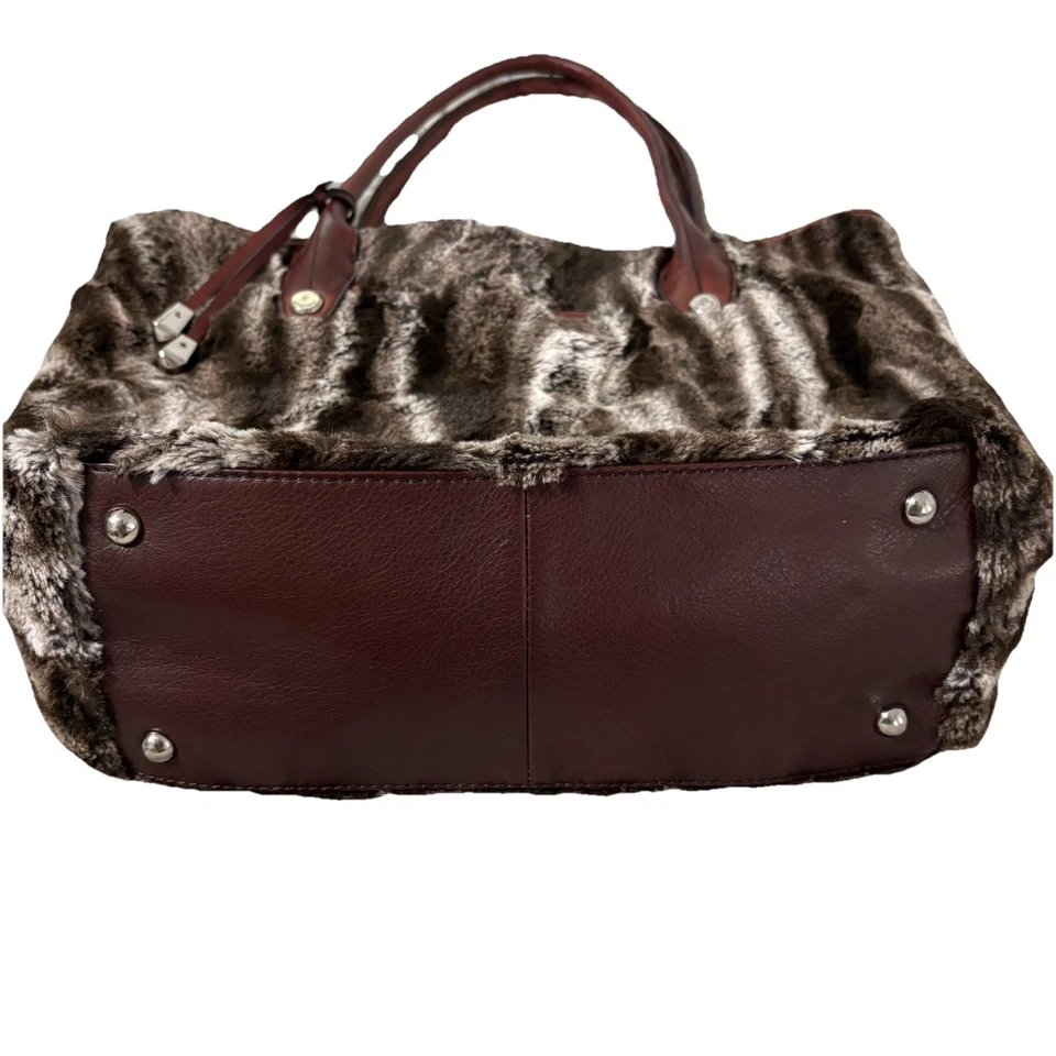 B Makowsky Faux Fur and Leather Bag Women's Satchel Purse Double Leather Straps - Image 3 of 4