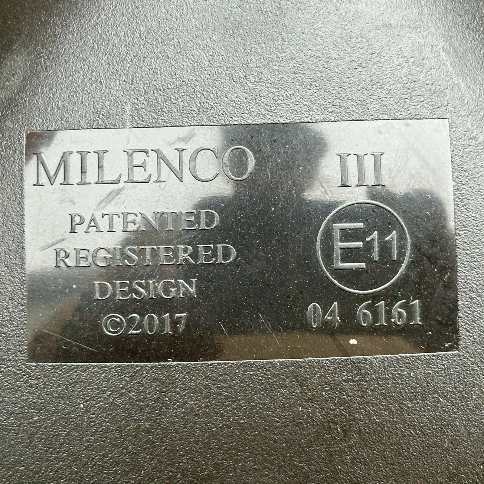 Picture 3 of 9
