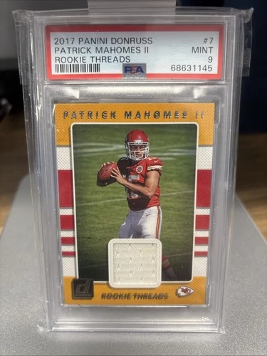2017 Panini Donruss Rookie Threads Patrick Mahomes II #7 (MEM, RC)   PSA 9