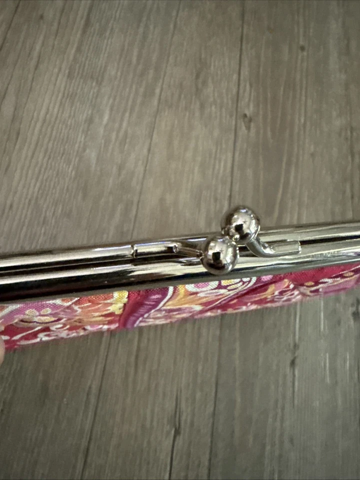 "Álbum de fotos acolchado VERA BRADLEY cachemir rosa naranja amarillo beso bloqueo a presión 7X5""" Foto 3 de 4