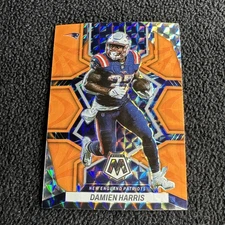 2022 Panini Mosaic Reactive Orange Prizm #134 Damien Harris New England Patriots