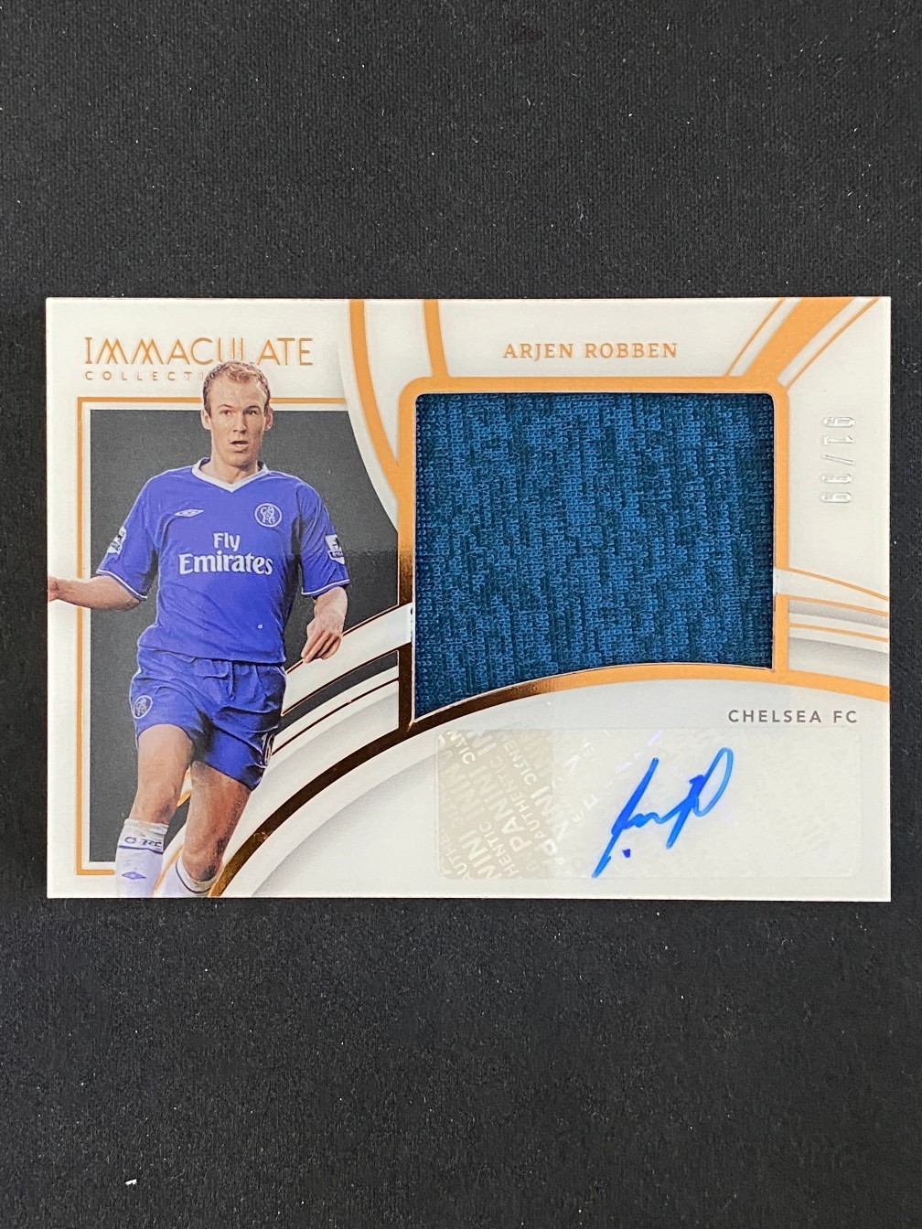 Arjen Robben 2022-23 Panini Immaculate PRemium Swatch Autographs 91/99#PA-ARO