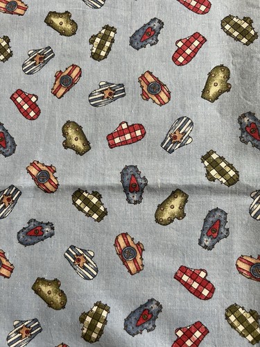 DIANNA MARCUM MITTENS Quilt Fabric MARCUS BROTHERS TEXTILES 1 1/4 Yard X 44” - Picture 1 of 3