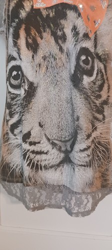 Justice Girl's Graphic Print T-Shirt Size 18 Tiger Cub Sequins Glitter Lace Hem - Picture 16 of 16