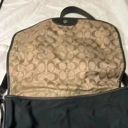 Borsa a tracolla Coach VINTAGE Hamptons firma Y2K n. J3K-6259 nera (settembre 2003) - Foto 7 di 16