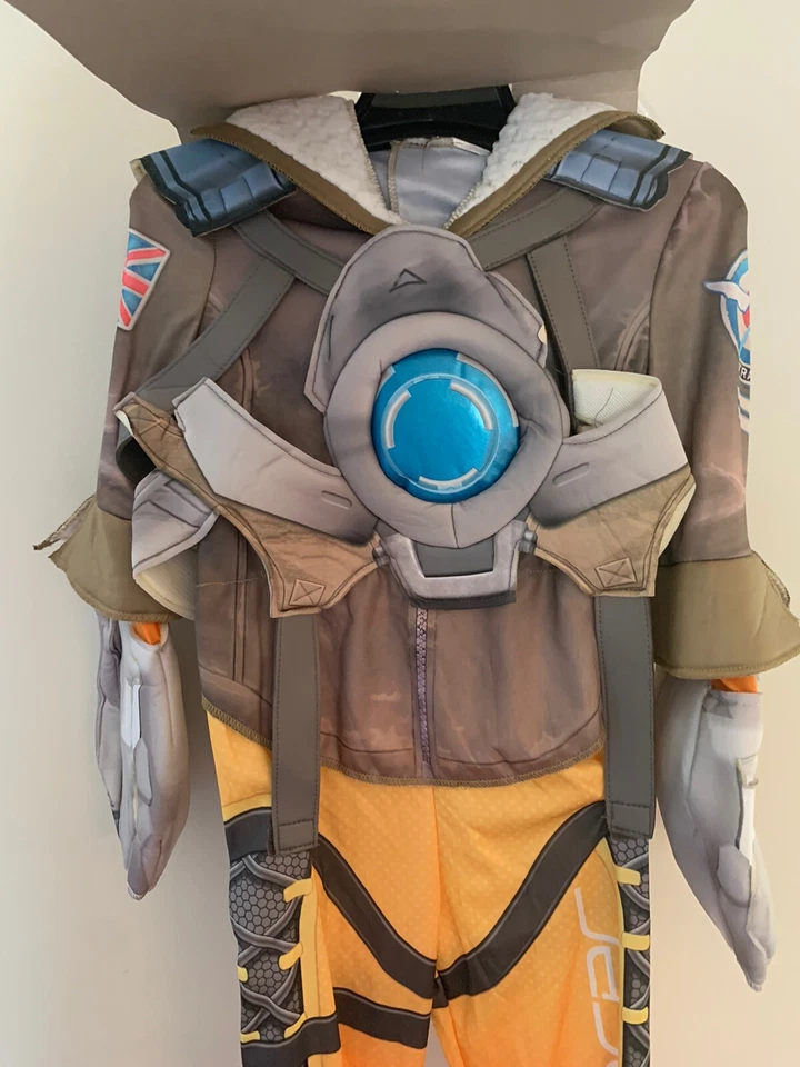 NUEVO CON ETIQUETAS Overwatch Tracer Disfraz de Lujo para Niño TALLA S (4-6X) Mono Chaleco Gafas Foto 3 de 4