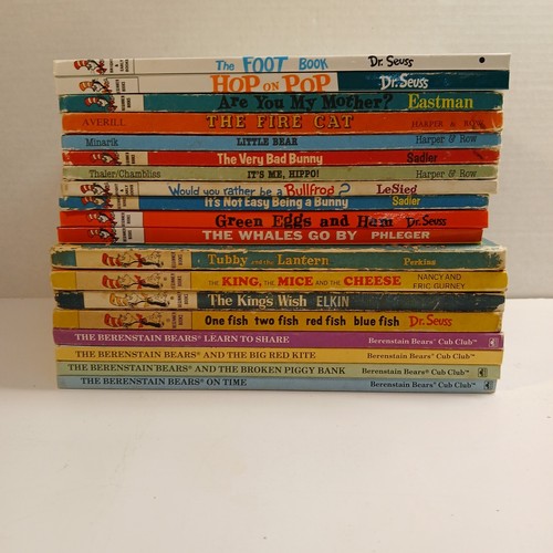 Vintage Lot of 19 I Can Read / Berenstain Bear Hardcover Books - Picture 19 of 22